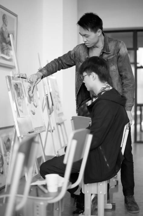 重庆美术培训画室：美术生的第一次是什么体验？