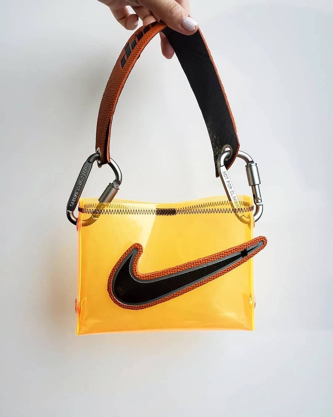 鞋子、包包太贵，重庆美术培训画室美术生要不试试自己DIY？
