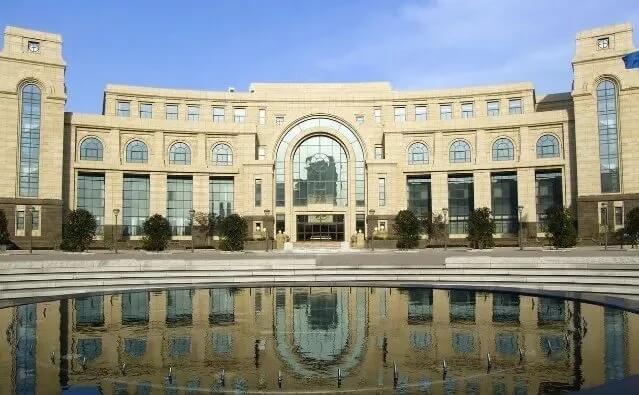 综合类大学VS艺术类大学，该怎么??？