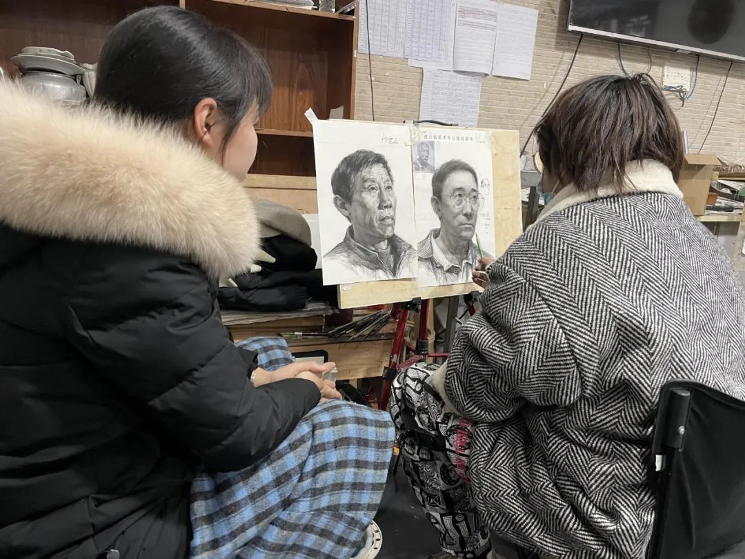 如何画素描头像会获得高分？三个小技巧也许会帮到你