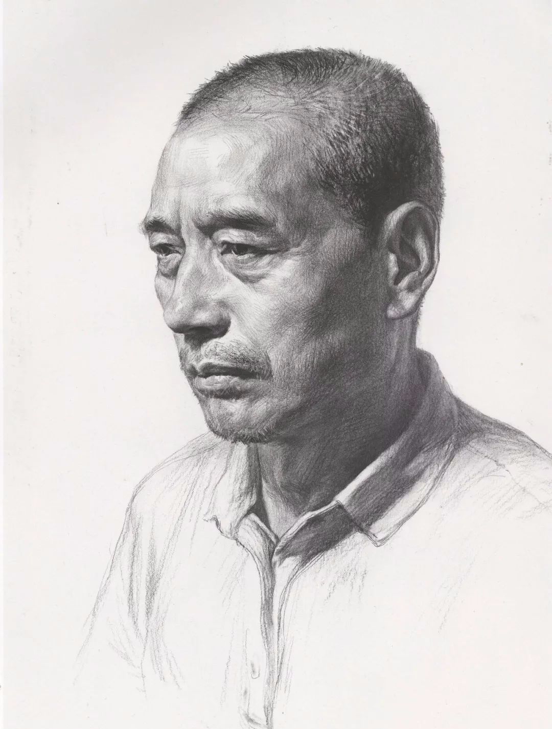 正侧、四分之三侧素描头像刻画还不会的美术生，重庆美术培训画室为你整理重点！