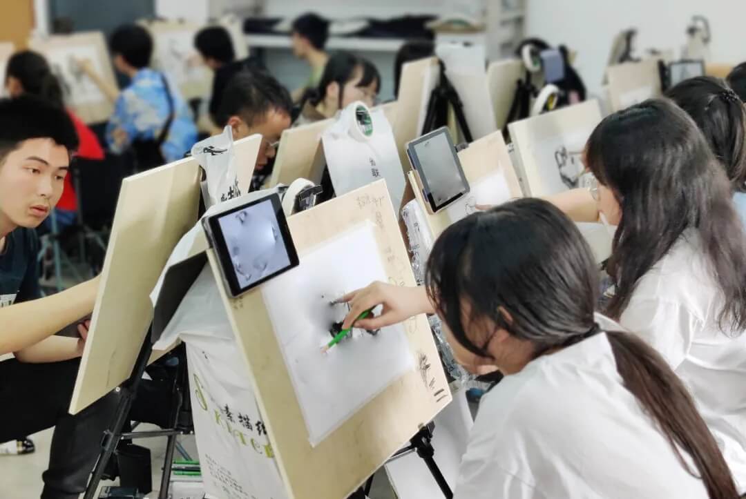 美术生集训是一种怎样的体验？送给正在集训的同学，请坚持下去