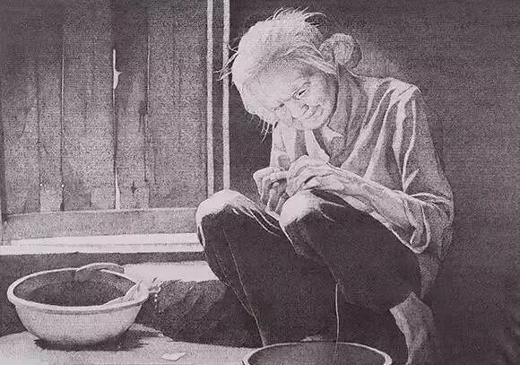 重庆美术高考培训学校收集分享|九大美术学院素描作品，你觉得哪家美院画的好！图二十六